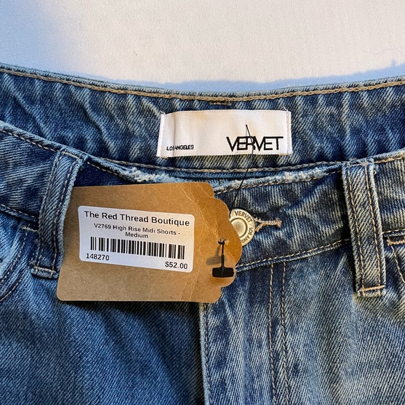 NWT Vervet High Rise Midi Shorts Medium - Picture 5 of 5